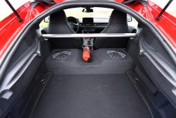 Middle,Bohemia,,Czechia,,01-28-2020,,Toyota,Supra.,Luggage,Compartment,-,Audio