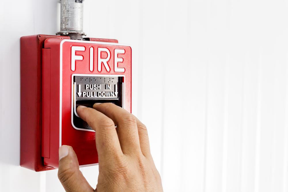 Fire,Alarm,Switch,,The,Hand,Of,Man,Is,Pulling,Fire